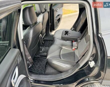 Черный Джип Компас, объемом двигателя 2.36 л и пробегом 37 тыс. км за 24000 $, фото 27 на Automoto.ua