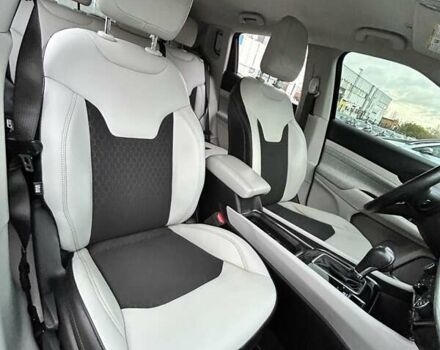 Джип Компас 2021 в Сумах на Automoto.ua Черный Джип Компас, объемом двигателя 2.36 л и пробегом 39 тыс. км за 18700 $, фото 32 на Automoto.ua