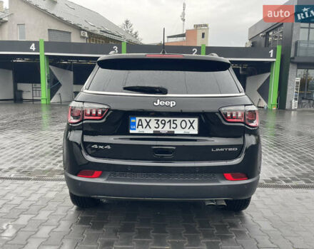 Джип Компас 2021 в Черновцах на Automoto.ua Черный Джип Компас, объемом двигателя 2.36 л и пробегом 52 тыс. км за 16500 $, фото 12 на Automoto.ua