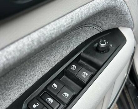 Черный Джип Компас, объемом двигателя 2.36 л и пробегом 39 тыс. км за 18700 $, фото 25 на Automoto.ua