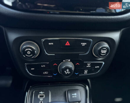 Черный Джип Компас, объемом двигателя 2.36 л и пробегом 139 тыс. км за 14999 $, фото 21 на Automoto.ua