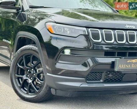 Черный Джип Компас, объемом двигателя 2.36 л и пробегом 37 тыс. км за 24000 $, фото 5 на Automoto.ua