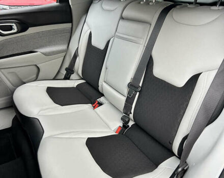 Черный Джип Компас, объемом двигателя 2.36 л и пробегом 39 тыс. км за 18700 $, фото 15 на Automoto.ua