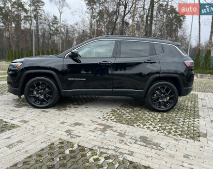 Черный Джип Компас, объемом двигателя 2.4 л и пробегом 38 тыс. км за 21500 $, фото 2 на Automoto.ua