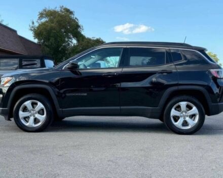 Чорний Джип Compass, об'ємом двигуна 2.4 л та пробігом 14 тис. км за 4400 $, фото 3 на Automoto.ua