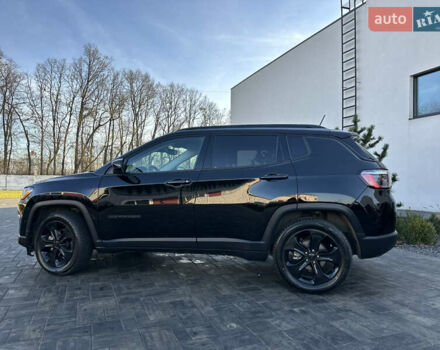 Черный Джип Компас, объемом двигателя 2.36 л и пробегом 139 тыс. км за 14999 $, фото 2 на Automoto.ua