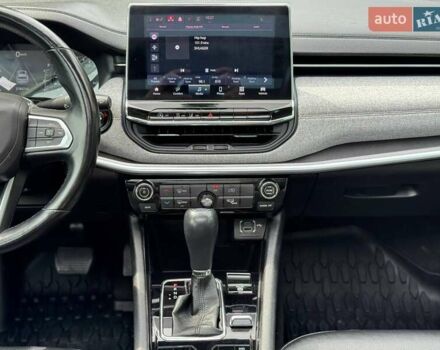 Черный Джип Компас, объемом двигателя 2.36 л и пробегом 37 тыс. км за 24000 $, фото 30 на Automoto.ua