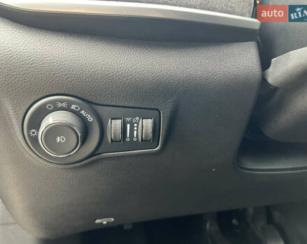 Черный Джип Компас, объемом двигателя 2.4 л и пробегом 38 тыс. км за 21500 $, фото 10 на Automoto.ua