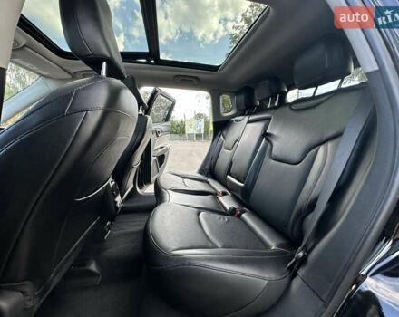 Черный Джип Компас, объемом двигателя 2.4 л и пробегом 51 тыс. км за 21999 $, фото 37 на Automoto.ua