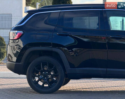 Черный Джип Компас, объемом двигателя 2.36 л и пробегом 40 тыс. км за 23950 $, фото 9 на Automoto.ua