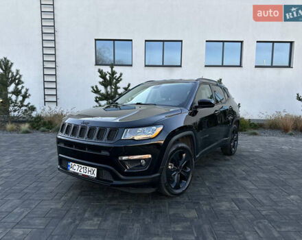 Черный Джип Компас, объемом двигателя 2.36 л и пробегом 139 тыс. км за 14999 $, фото 1 на Automoto.ua