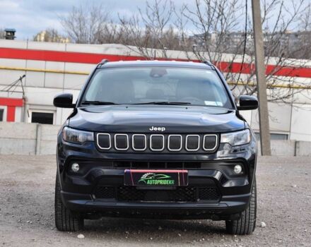 Черный Джип Компас, объемом двигателя 2.4 л и пробегом 28 тыс. км за 19499 $, фото 5 на Automoto.ua