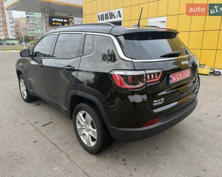 Черный Джип Компас, объемом двигателя 2.4 л и пробегом 33 тыс. км за 19800 $, фото 10 на Automoto.ua