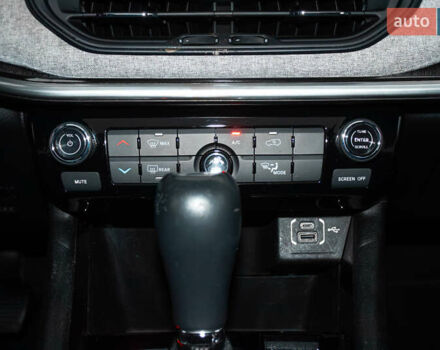 Черный Джип Компас, объемом двигателя 2.36 л и пробегом 33 тыс. км за 20800 $, фото 26 на Automoto.ua