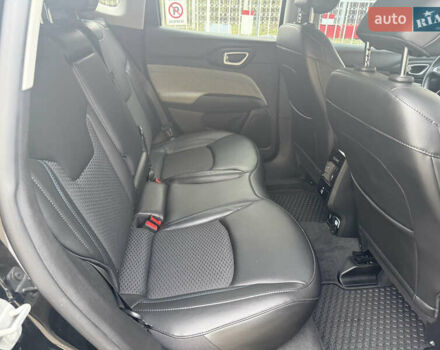 Черный Джип Компас, объемом двигателя 2.4 л и пробегом 33 тыс. км за 19800 $, фото 24 на Automoto.ua