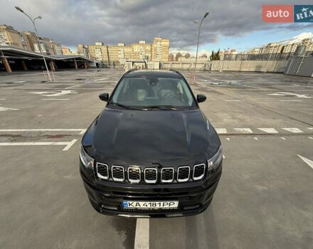 Джип Compass 2022 у Києві на Automoto.ua Чорний Джип Compass, об'ємом двигуна 2.36 л та пробігом 62 тис. км за 21900 $, фото 28 на Automoto.ua