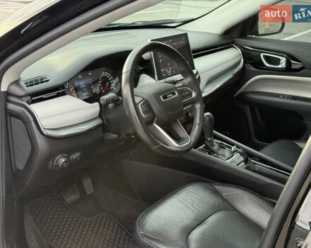Джип Compass 2022 у Києві на Automoto.ua Чорний Джип Compass, об'ємом двигуна 2.36 л та пробігом 62 тис. км за 21900 $, фото 47 на Automoto.ua