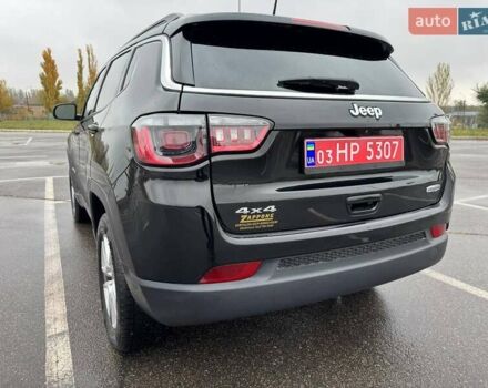 Джип Compass 2022 у Кривому Розі на Automoto.ua Чорний Джип Compass, об'ємом двигуна 2.4 л та пробігом 28 тис. км за 19990 $, фото 6 на Automoto.ua