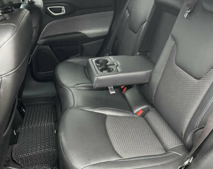 Чорний Джип Compass, об'ємом двигуна 2.36 л та пробігом 70 тис. км за 17700 $, фото 6 на Automoto.ua