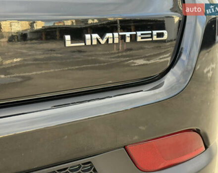 Джип Compass 2022 у Києві на Automoto.ua Чорний Джип Compass, об'ємом двигуна 2.36 л та пробігом 62 тис. км за 21900 $, фото 25 на Automoto.ua