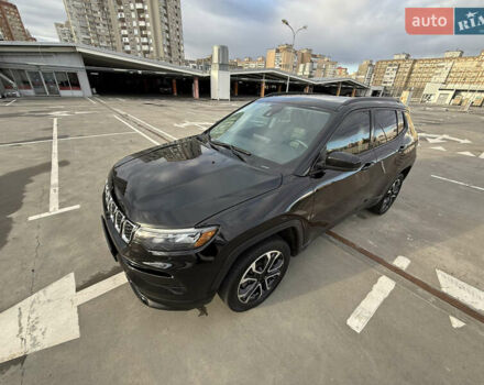 Джип Compass 2022 у Києві на Automoto.ua Чорний Джип Compass, об'ємом двигуна 2.36 л та пробігом 62 тис. км за 21900 $, фото 29 на Automoto.ua