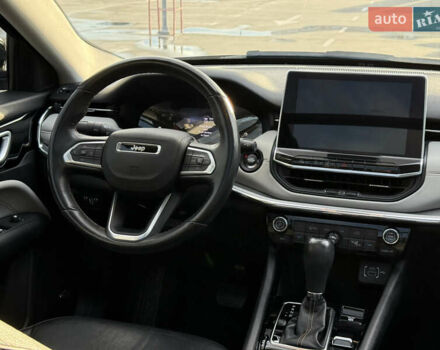 Джип Compass 2022 у Києві на Automoto.ua Чорний Джип Compass, об'ємом двигуна 2.36 л та пробігом 62 тис. км за 21900 $, фото 63 на Automoto.ua