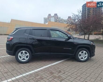 Чорний Джип Compass, об'ємом двигуна 2.36 л та пробігом 25 тис. км за 16999 $, фото 12 на Automoto.ua