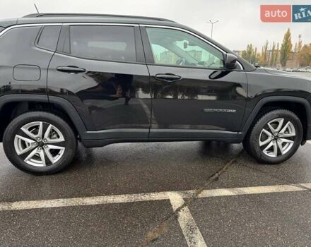 Джип Compass 2022 у Кривому Розі на Automoto.ua Чорний Джип Compass, об'ємом двигуна 2.4 л та пробігом 28 тис. км за 19990 $, фото 10 на Automoto.ua