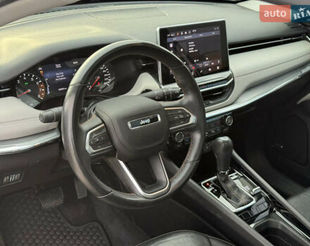 Джип Compass 2022 у Києві на Automoto.ua Чорний Джип Compass, об'ємом двигуна 2.36 л та пробігом 62 тис. км за 21900 $, фото 49 на Automoto.ua