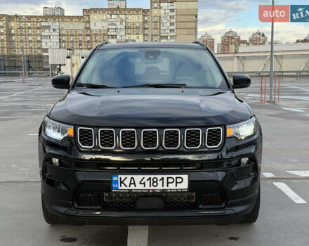 Джип Compass 2022 у Києві на Automoto.ua Чорний Джип Compass, об'ємом двигуна 2.36 л та пробігом 62 тис. км за 21900 $, фото 3 на Automoto.ua