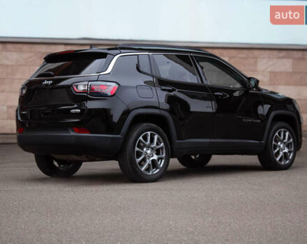 Черный Джип Компас, объемом двигателя 2.36 л и пробегом 33 тыс. км за 20800 $, фото 2 на Automoto.ua