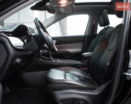 Черный Джип Компас, объемом двигателя 2.36 л и пробегом 33 тыс. км за 20800 $, фото 11 на Automoto.ua