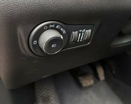 Черный Джип Компас, объемом двигателя 2.36 л и пробегом 73 тыс. км за 20900 $, фото 13 на Automoto.ua