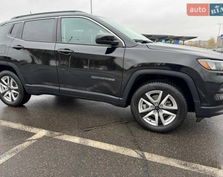 Джип Compass 2022 у Кривому Розі на Automoto.ua Чорний Джип Compass, об'ємом двигуна 2.4 л та пробігом 28 тис. км за 19990 $, фото 11 на Automoto.ua