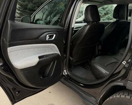 Черный Джип Компас, объемом двигателя 2.36 л и пробегом 73 тыс. км за 20900 $, фото 8 на Automoto.ua