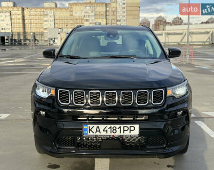 Джип Compass 2022 у Києві на Automoto.ua Чорний Джип Compass, об'ємом двигуна 2.36 л та пробігом 62 тис. км за 21900 $, фото 14 на Automoto.ua