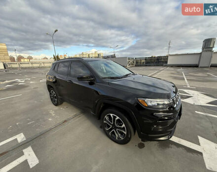 Джип Compass 2022 у Києві на Automoto.ua Чорний Джип Compass, об'ємом двигуна 2.36 л та пробігом 62 тис. км за 21900 $, фото 27 на Automoto.ua