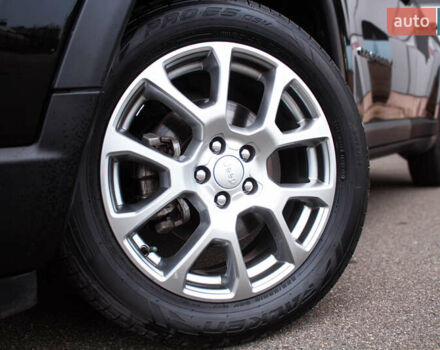 Черный Джип Компас, объемом двигателя 2.36 л и пробегом 33 тыс. км за 20800 $, фото 8 на Automoto.ua