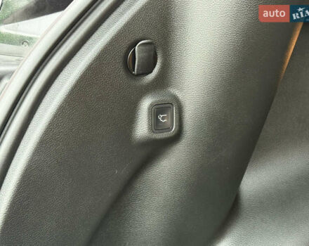 Чорний Джип Compass, об'ємом двигуна 2.36 л та пробігом 33 тис. км за 23000 $, фото 11 на Automoto.ua