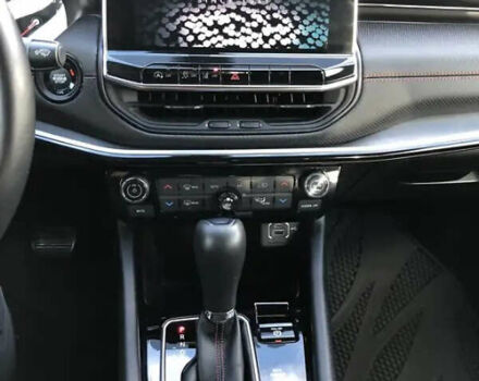 Черный Джип Компас, объемом двигателя 2.36 л и пробегом 26 тыс. км за 21000 $, фото 10 на Automoto.ua