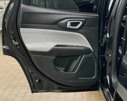 Чорний Джип Compass, об'ємом двигуна 2 л та пробігом 48 тис. км за 22855 $, фото 12 на Automoto.ua