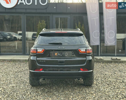 Черный Джип Компас, объемом двигателя 2 л и пробегом 22 тыс. км за 23999 $, фото 3 на Automoto.ua