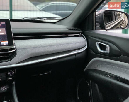 Чорний Джип Compass, об'ємом двигуна 2 л та пробігом 47 тис. км за 22855 $, фото 58 на Automoto.ua