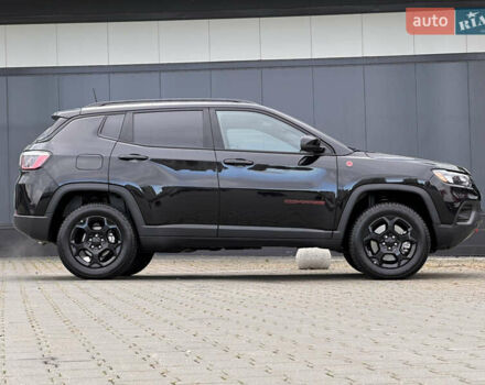 Черный Джип Компас, объемом двигателя 2 л и пробегом 6 тыс. км за 27500 $, фото 18 на Automoto.ua