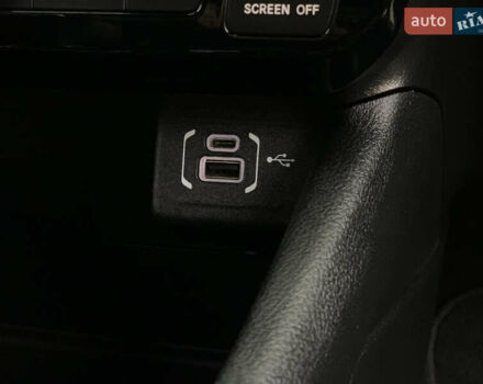 Чорний Джип Compass, об'ємом двигуна 2 л та пробігом 47 тис. км за 22855 $, фото 36 на Automoto.ua