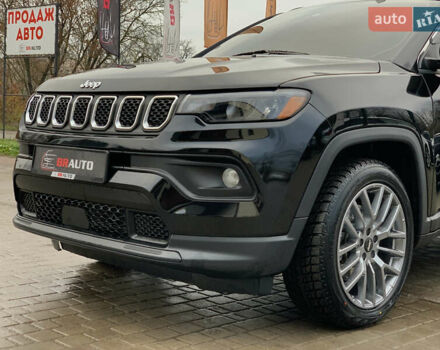 Чорний Джип Compass, об'ємом двигуна 2 л та пробігом 47 тис. км за 22855 $, фото 10 на Automoto.ua