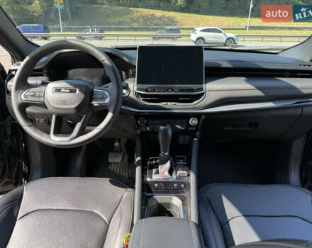 Джип Compass 2023 у Києві на Automoto.ua Чорний Джип Compass, об'ємом двигуна 2 л та пробігом 6 тис. км за 21800 $, фото 23 на Automoto.ua