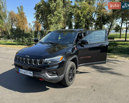 Джип Compass 2023 у Києві на Automoto.ua Чорний Джип Compass, об'ємом двигуна 2 л та пробігом 6 тис. км за 21800 $, фото 9 на Automoto.ua