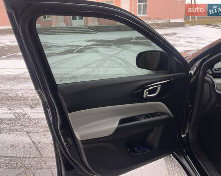 Черный Джип Компас, объемом двигателя 2 л и пробегом 21 тыс. км за 24200 $, фото 19 на Automoto.ua