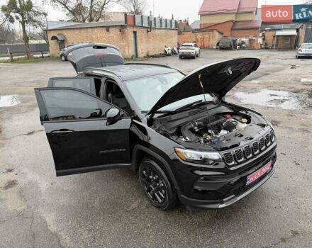 Черный Джип Компас, объемом двигателя 2 л и пробегом 30 тыс. км за 21500 $, фото 33 на Automoto.ua